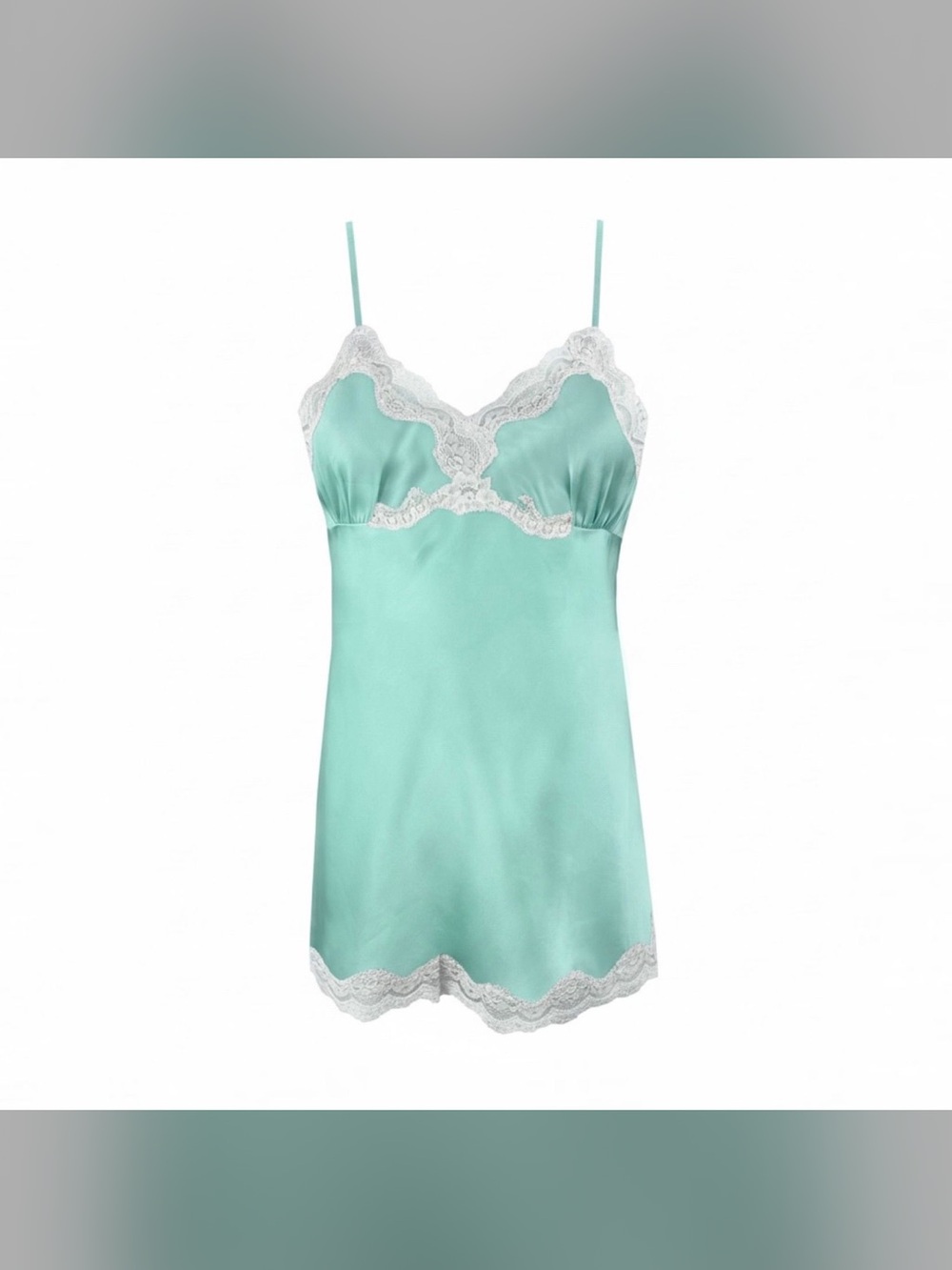 MSRP $145 Gold Hawk Silk V-Back Lace Chemise Medium